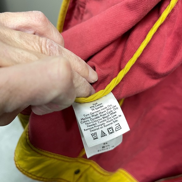 Eddie Bauer Women's Red Jean Jacket corduroy - Picture 4 of 4